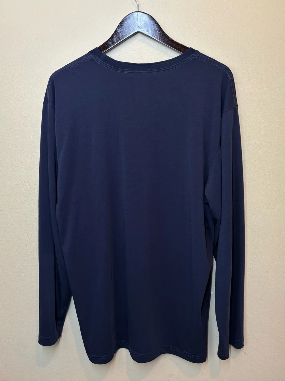 The North Face Men's Long-Sleeve Vapor Wick Crew in Deep Navy, xl
